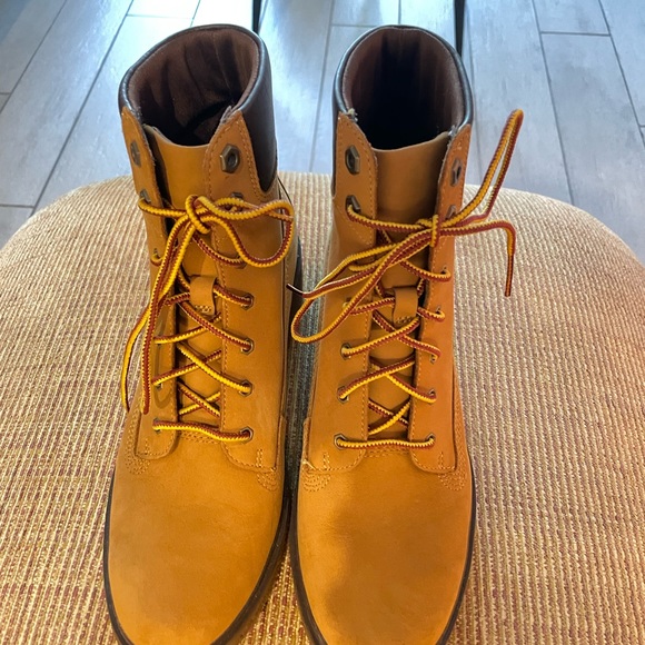 Women's Timberland Ortholite Footbed Hi-Top 2" Heel Chukka Boots Sz 7 - Picture 5 of 5